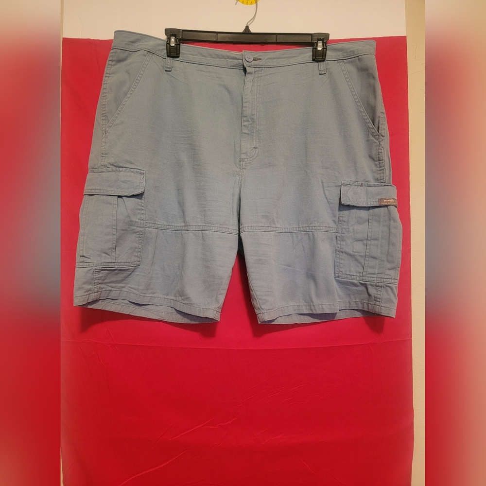 Wrangler ESTABLISHED 1947  Men's Short Size, 42 REG